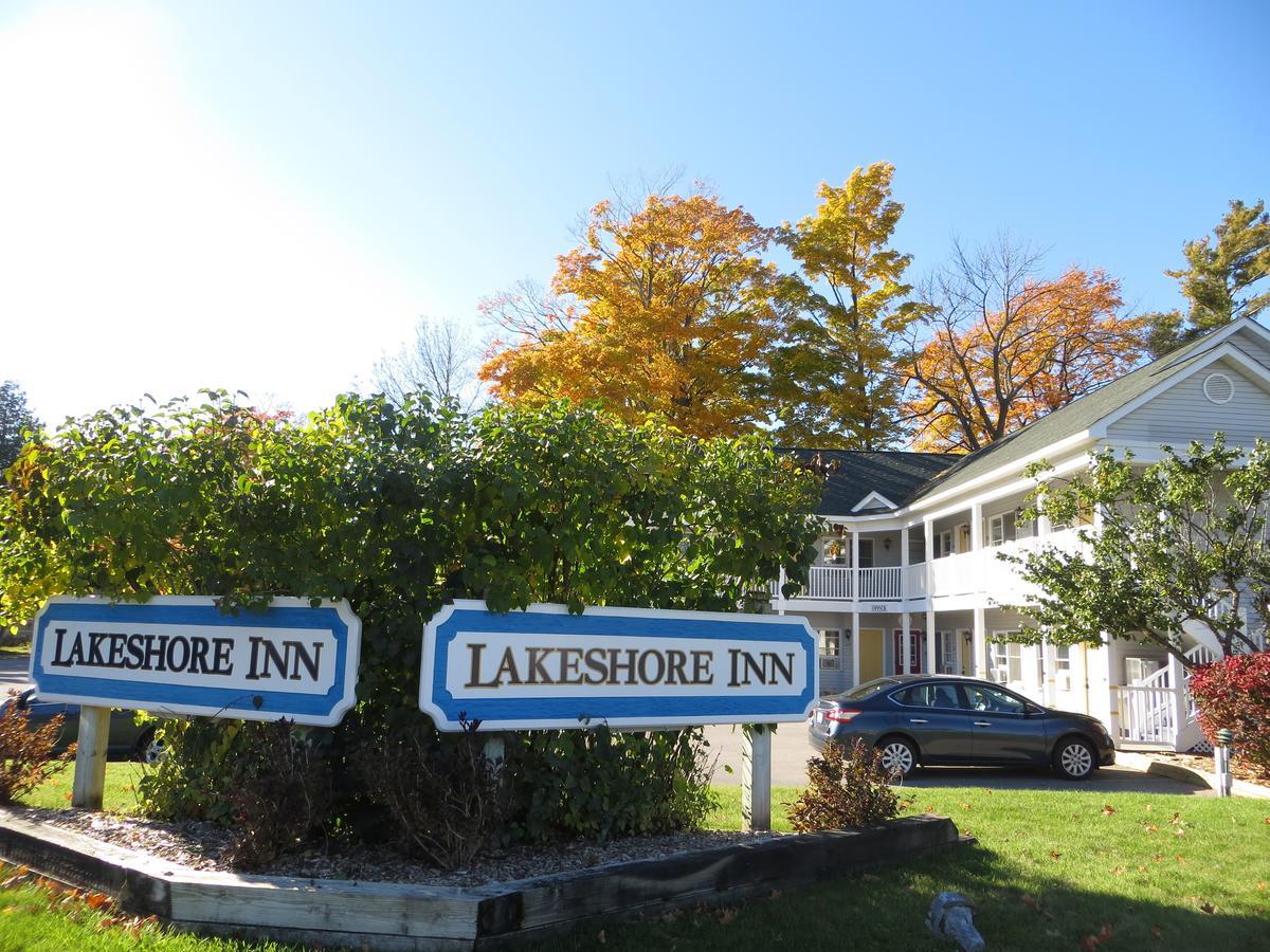 Empire Lakeshore Inn エクステリア 写真