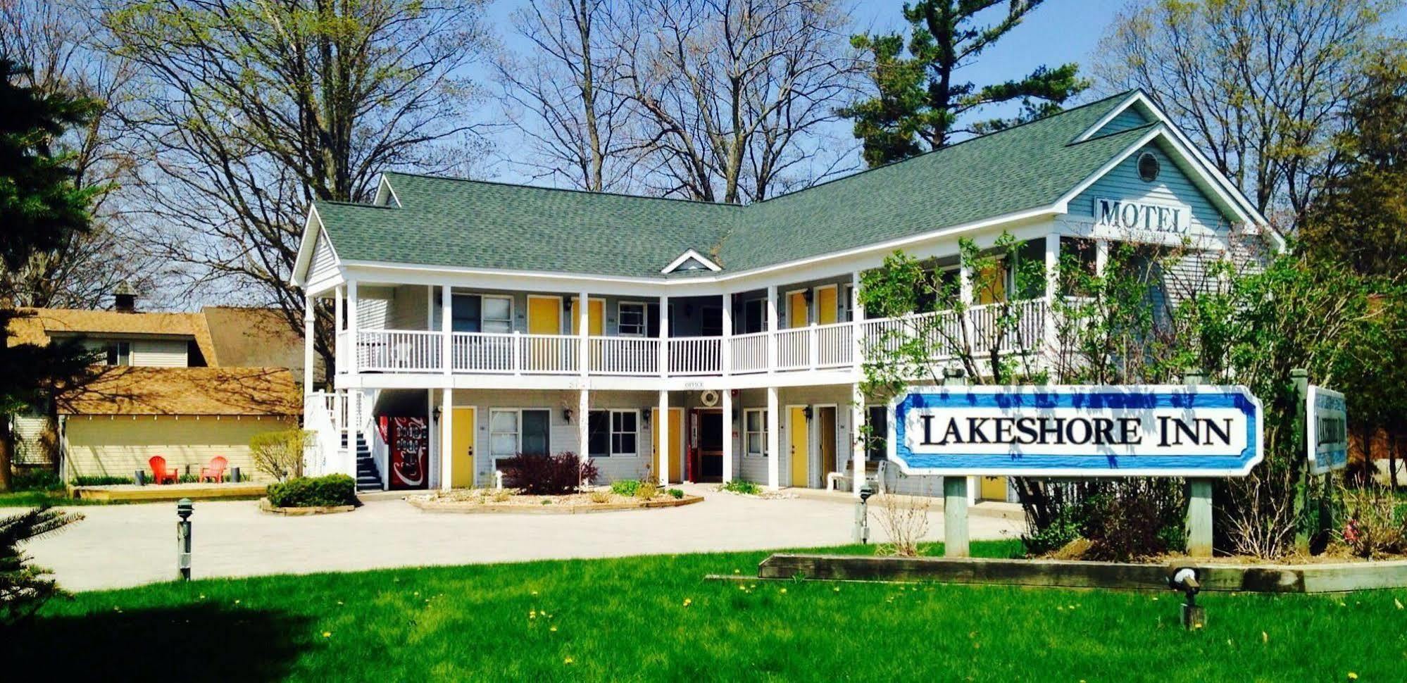 Empire Lakeshore Inn エクステリア 写真